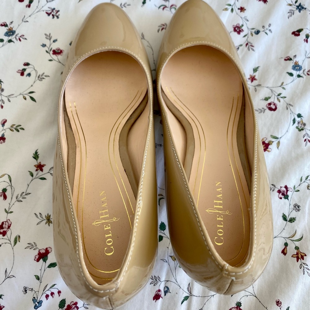 Cole Haan Pumps